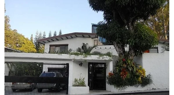 Nice house for sale in Lomas del Halcón - Autana Lomas del Halcon, 1080 CCS - 5 beds house for sale