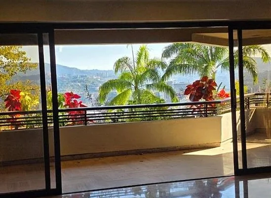 For Sale Apartment in Altamira Norte - Altamira Norte Altamira Norte, 1060 CCS - 3 beds apartment for sale