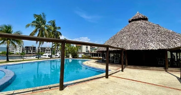 Apartment for sale in Lecheria CR Puerto Aventura - AV R16 CR PUERTO AVENTURA, 6016 Lecheria - 2 beds apartment for sale