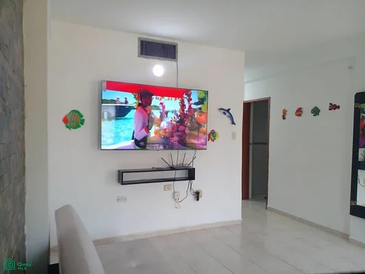 sells beautiful Apartment in Tucacas - Tucacas Apartamento, 2055 Tucacas - 2 beds apartment for sale