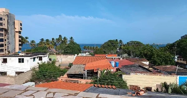 For sale Quinta House in Pampatar - Calle Jesús Manuel Subero Casa Quinta, 6316 Pampatar - 16 beds house for sale