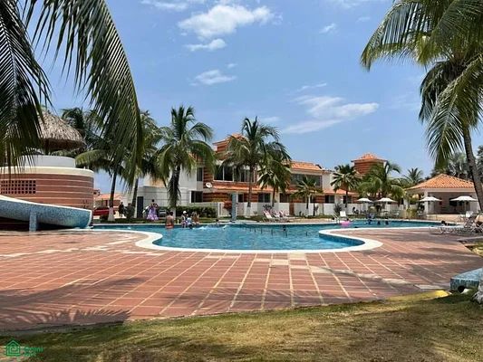 A REFUGE NEAR THE SEA IN TUCACAS - El Tuque CR Pescadores II, 2055 Tucacas - 2 beds commercial premises for sale