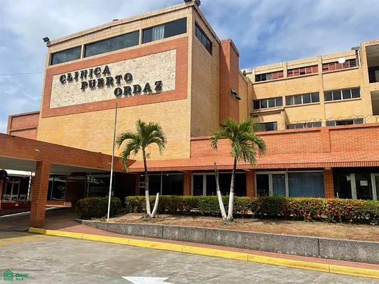 Consulting room for sale. Puerto Ordaz Clinic - Clinica Puerto Ordaz, Urbanizacion Villa Central, Consultorio, 8050 Guayana City - Commercial premises for sale