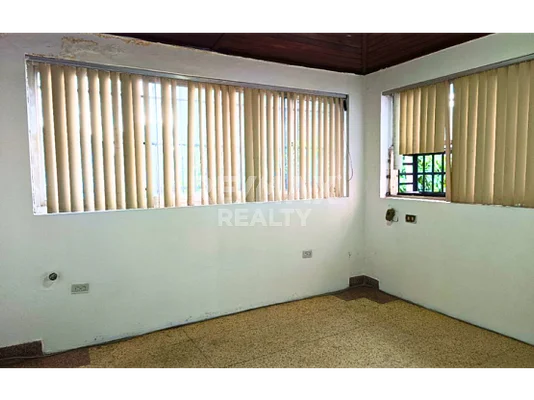 Cubicle for rent Urb San Bernandino, 12mt2 25-117 - US$180 USD - Image 3