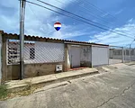 house, for sale, In residential development Nueva Segovia, Nueva Esparta, Isla de Margarita, 211 Mt2, 3 bedrooms and 2 bathrooms - Inmuebles Margarita - 2 MIL thumbnail 3