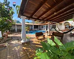 house-POSADA for sale, MUNICIPIO MANEIRO, ISLA DE MARGARITA. 520M² DE CONSTRUCCIÓN in front of FARMATODO PAMPATAR. CAPACITY FOR 15 PEOPLE, swimming pool AND CANEY INVEST IN PROFITABILITY! - Inmuebles Margarita - 2 MIL thumbnail 3
