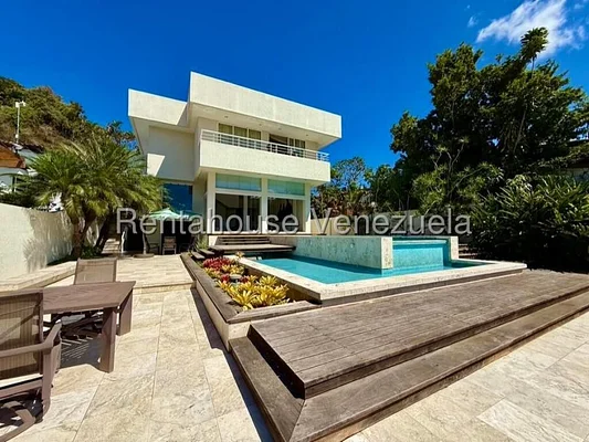 for sale Beautiful house in Colinas Del Tamanaco Pools, BBQ/grill area, Terraces