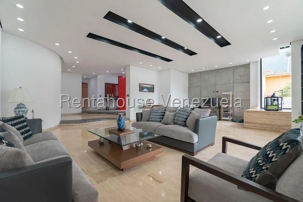 Splendid house for sale Santa Eduvigis