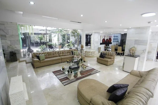 Splendid house for sale Lomas de la Lagunita Código 26-1976