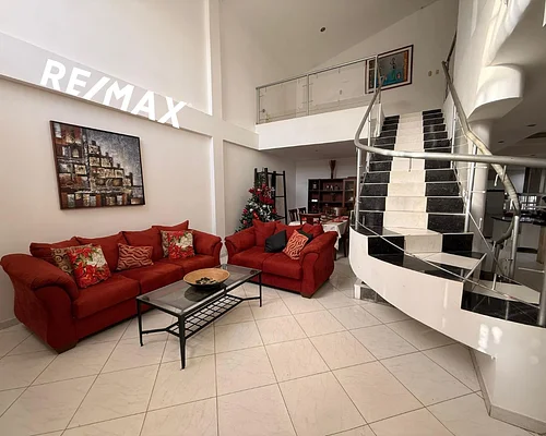 house Family 2-Story, for sale, In residential development Nuevo Mundo, Los Robles, Nueva Esparta, Isla de Margarita, 720 mt2, 4 bedrooms and 5 bathrooms - Inmuebles Margarita - 2 MIL - Image 2