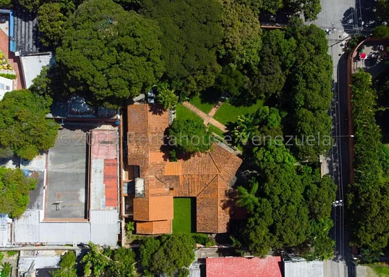 Spectacular house for sale Los Chorros 23-18308