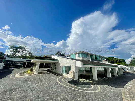 Excellent house for sale La Lagunita Country Club