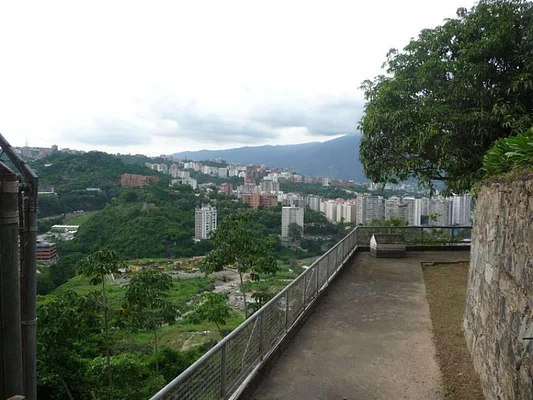 Spacious house for sale Baruta