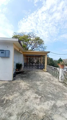 for in Puerto La Cruz, sector El Chaure - CAA267786