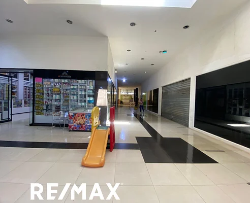 Store, for rent, In Centro Comercial Juan Griego, Calle La Marina, Nueva Esparta, Isla de Margarita, 53 mt2 - Inmuebles Margarita - 2 MIL - Image 9