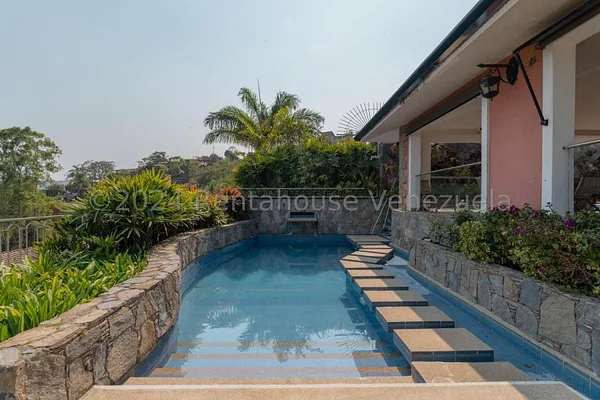 Extraordinary house for sale La Lagunita Country Club