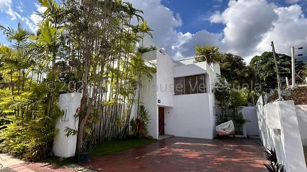 Exclusive house for sale El Bosque Caracas