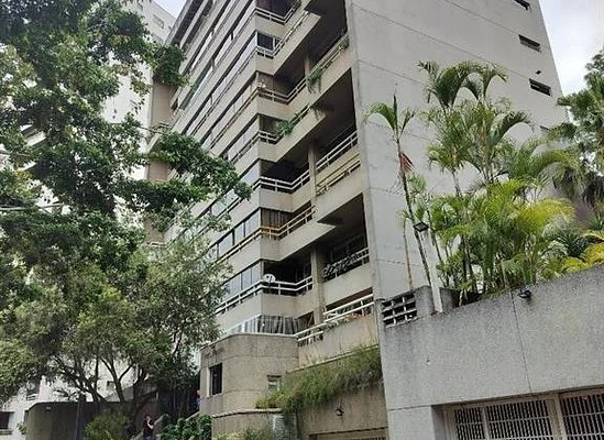 Spacious apartment located in PB in Los Naranjos del Cafetal - Avenida Principal Edificio Nueva Andalucia, 1080 CCS - 4 beds apartment for sale