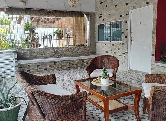 Completely remodeled house for sale in Barcelona via El Rincón - via el rincon 1, 6001 Barcelona - 4 beds house for sale