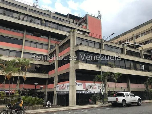 Commercial (office) for sale in Los Cortijos de Lourdes, Distrito Metropolitano