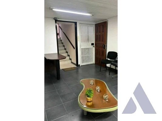 5m² for rent shop in LAS MERCEDES - US$200 USD