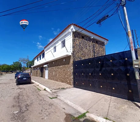 house with Potential for Posada, for sale, En La Vecindad, Nueva Esparta, Isla de Margarita, 907.87 mt2, 17 bedrooms and 16 bathrooms - Inmuebles Margarita - 2 MIL - Image 2