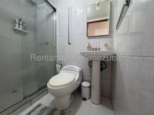 apartment (1 Level) for sale in La Bonita, Distrito Metropolitano - Image 17