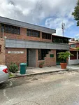 house in Caracas 6 bedrooms 4 bathrooms for sale thumbnail 1
