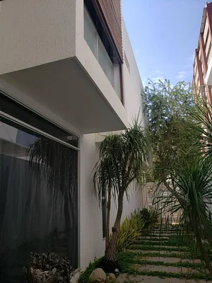 FOR SALE BEAUTIFUL house LA VIRGINIA SECTOR MARACAIBO