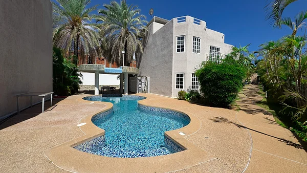 townhouse, for sale, In residential complex Sahara Village, Nueva Esparta, Isla de Margarita, 222.52 m², 4 bedrooms and 4 bathrooms - Inmuebles Margarita - 2 MIL