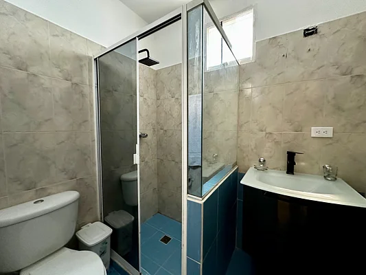 Grandioso y Espacioso townhouse, for sale, Conj. Resid. Beach Blue, En El Tirano, Nueva Esparta, Isla de Margarita, 106 mt2, 3 bedrooms y 3 bathrooms - Inmuebles Margarita - 2 MIL - Image 5