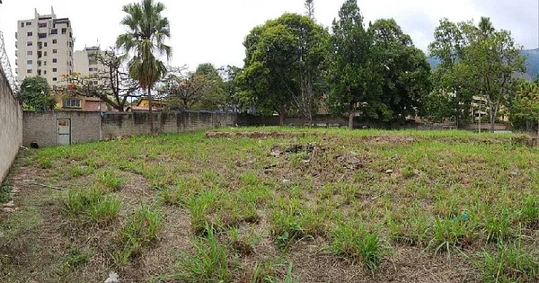 Land in the Castellana with high investment and development potential - La Castellana La Castellana, 1060 CCS - Plot of land for sale
