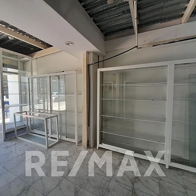 Store, for rent, In Porlamar, Calle Mariño, Nueva Esparta, Isla de Margarita, 260 mt2, 1 bathroom - Inmuebles Margarita - 2 MIL - Image 7