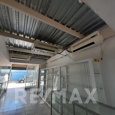 Store, for rent, In Porlamar, Calle Mariño, Nueva Esparta, Isla de Margarita, 260 mt2, 1 bathroom - Inmuebles Margarita - 2 MIL - Image 10