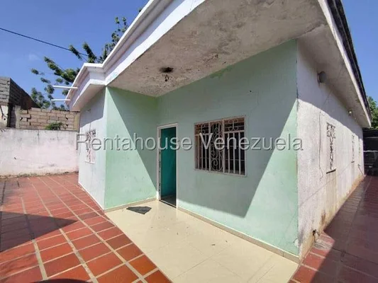 FOR SALE house URB. VILLA HERMOSA MARACAIBO