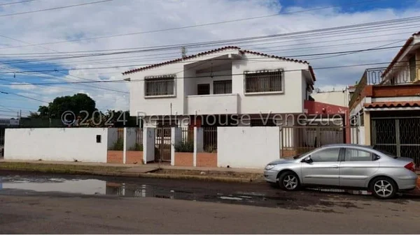house for sale URB. CANAIMA MARACAIBO
