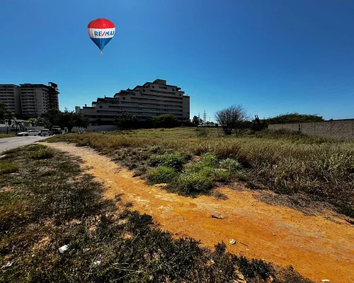 land, for sale, On Avenida Terranova, In Porlamar, Nueva Esparta, Isla de Margarita, 2100 mt2 - Inmuebles Margarita - 2 MIL - Image 7