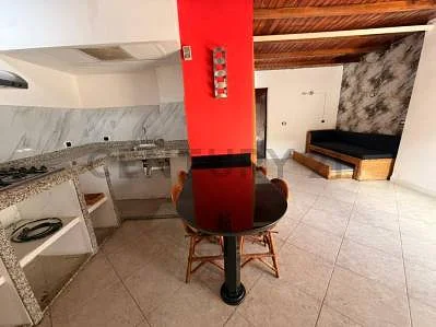 Kitchen counter and cabinets