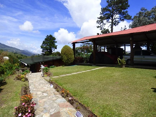house for sale in Sector Petaquire, Vargas, Carayaca, La Guaira