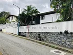 house (1 Level) for sale in Prados del Este, Distrito Metropolitano thumbnail 5