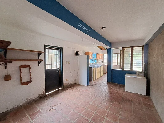 house OF 2 LEVELS TO REMODEL, for sale, EL SALADO, NUEVA ESPARTA, ISLA DE MARGARITA, 504 MT2, 2 bedrooms AND 3 bathrooms - Inmuebles Margarita - 2 MIL - Image 2