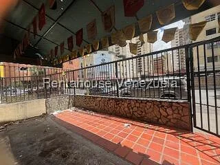 Commercial (commercial space) for rent in San Bernardino, Distrito Metropolitano - Image 2