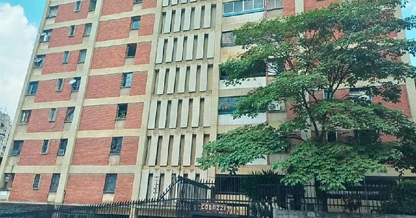226mts2 Pent House for Sale Los Chaguaramos - Avenida La Colina Edif Codazzi, 1040 CCS - 4 beds apartment for sale