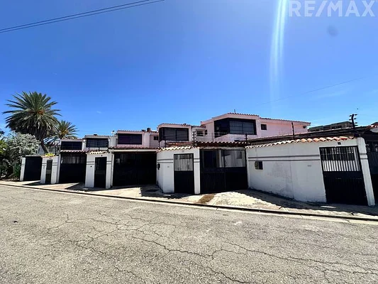 townhouse, for sale, residential development Costa Azul, In Resd. Guayabal, Nueva Esparta, Isla de Margarita, 122mt2, 3 bedrooms and 2 bathrooms - Inmuebles Margarita - 2 MIL