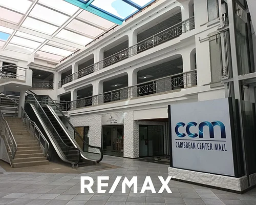 Store, for rent, In Centro Comercial C.C.M, AV. Bolivar, 42.50 mt2 and 1 bathroom - Inmuebles Margarita - 2 MIL