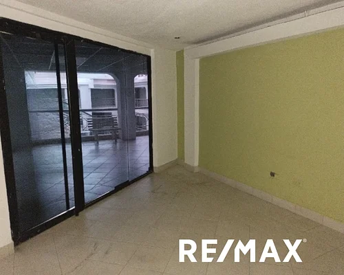Store, for rent, In Centro Comercial C.C.M, AV. Bolivar, 42.50 mt2 and 1 bathroom - Inmuebles Margarita - 2 MIL - Image 5