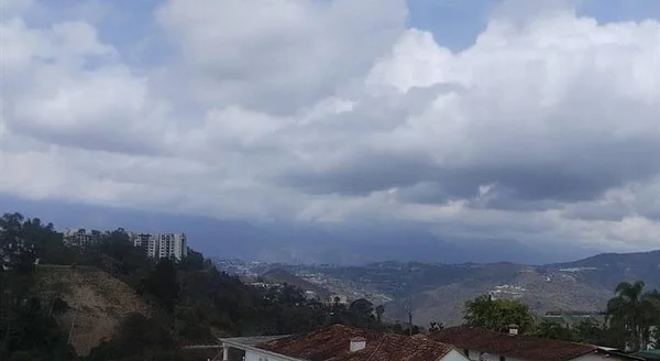Excellent office for sale, located in one of the best areas of Caracas. - Calle Principal Centro Comercial Lomas de, 1060 CCS - Commercial premises for sale