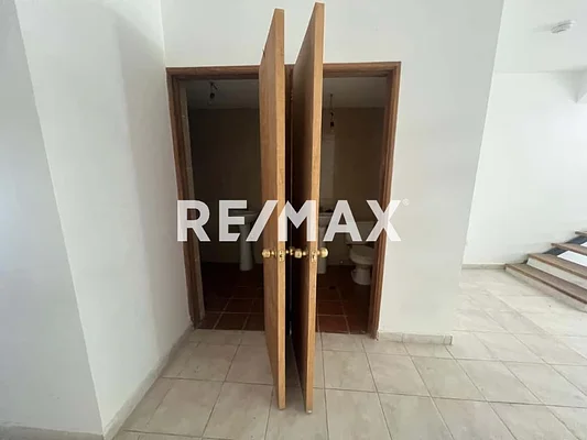 Duplex Local, for sale, Apostadero, In Pampatar, Nueva Esparta, Isla de Margarita, 168.64 m² - Inmuebles Margarita - 2 MIL - Image 6