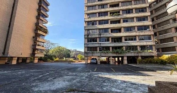 Ground floor apartment for sale located in La Lagunita - calle la lagunita Bosque de la lagunita, 1083 CCS - 5 beds apartment for sale