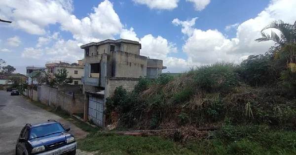 Land for Sale located in the Villa Laura Urbanization - Urbanización Villa Laura lote 60, 1080 CCS - Plot of land for sale